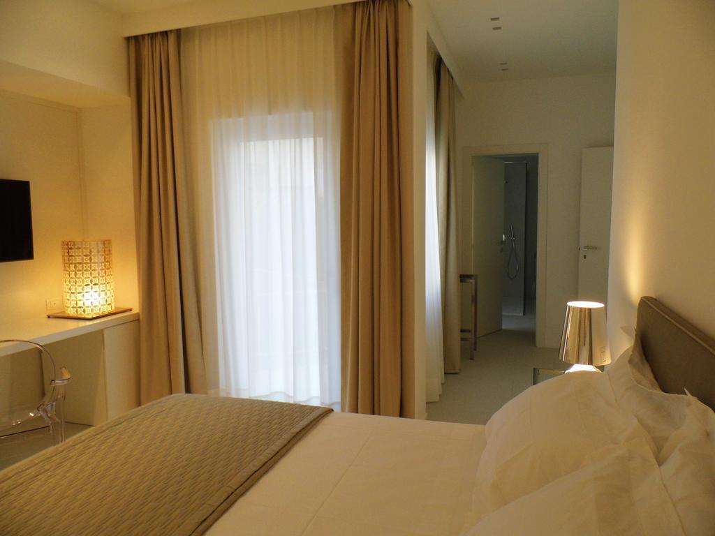 Siracusa Luxury Apartment Reggio di Calabria Bilik gambar